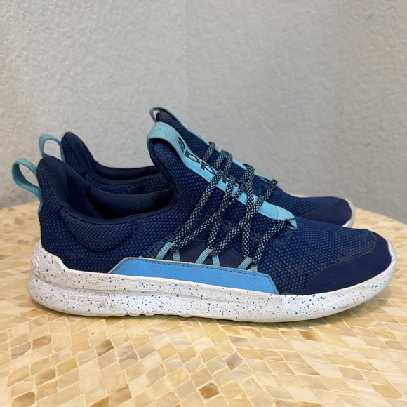 Adidas slip on Blue Athletic Sneakers size 6 - Picture 1 of 11